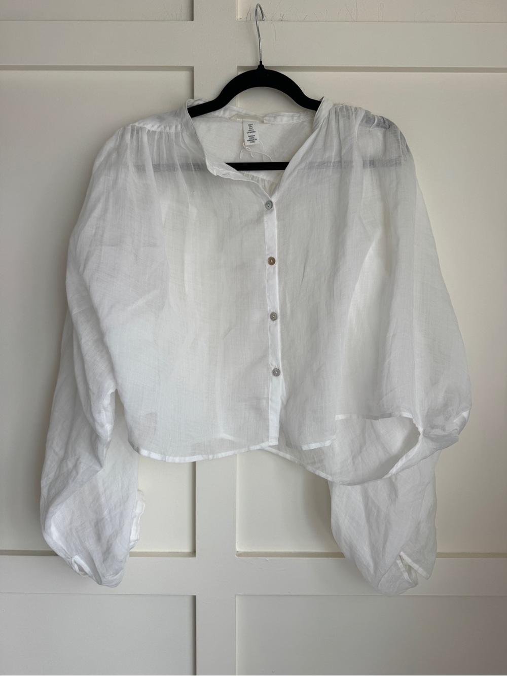 H&M White Sheer Puff-Sleeve Cropped Button-Up Blouse